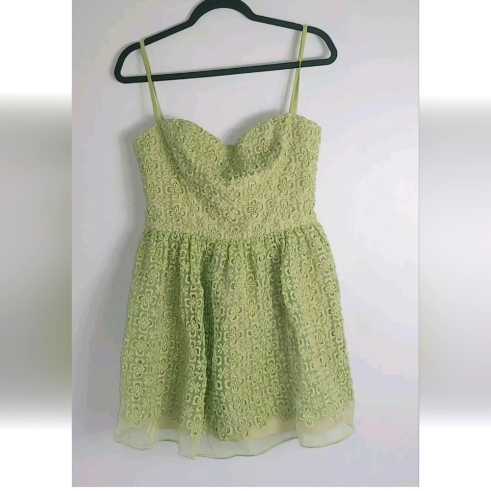 8 Red Valentino Embroidered Green Mini Party Dress